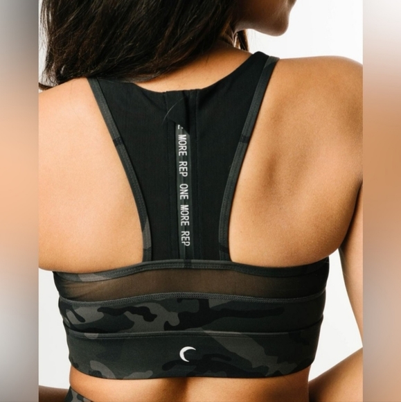 Zyia All Star Bra Green/Black Camo XXL - Picture 3 of 8